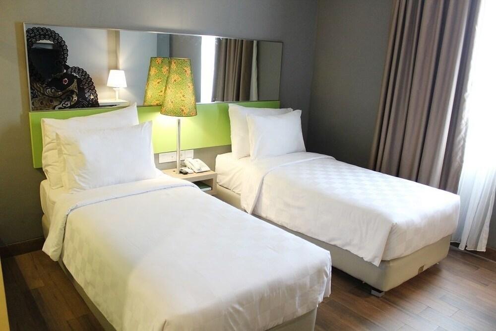 Khas Gresik Hotel Eksteriør billede
