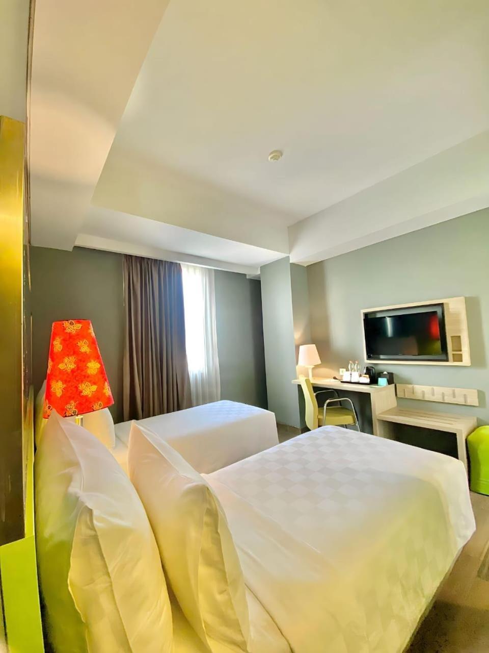 Khas Gresik Hotel Eksteriør billede