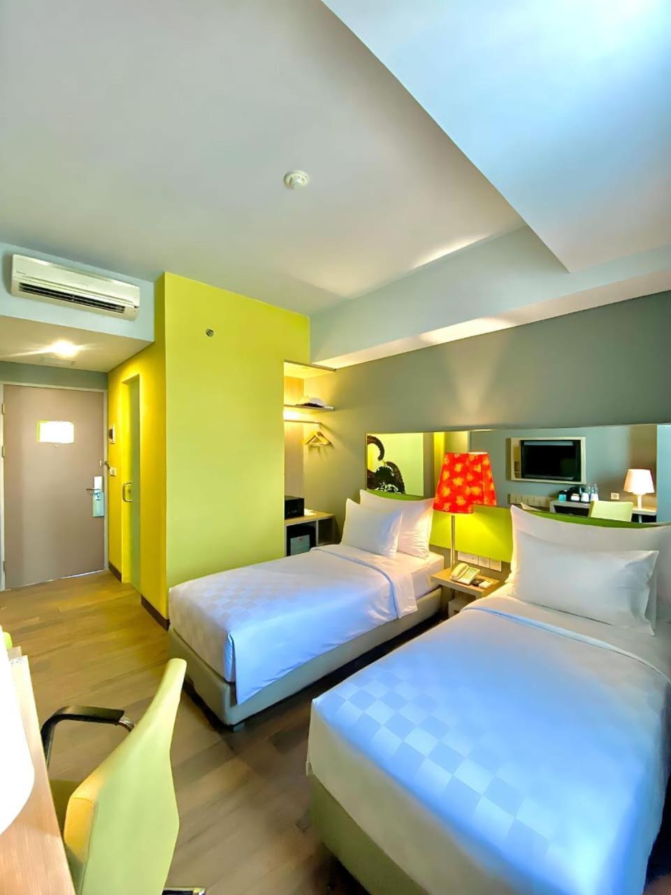 Khas Gresik Hotel Eksteriør billede